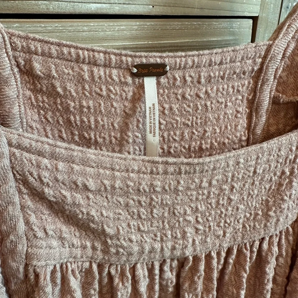 Free People Ruffled Peasant Top Peach Pink Long Sleeve (Size Small)